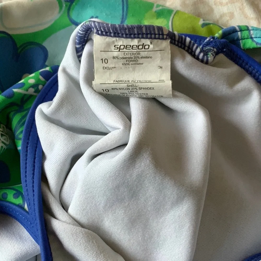 Speedo Blue & Green Heart-Print One-Piece Swimsuit in size 10